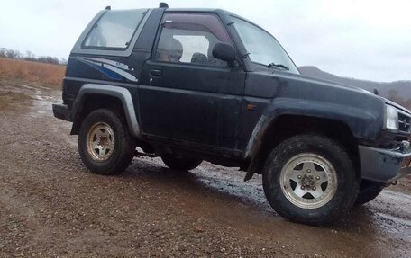 Daihatsu Rocky, 1994 год, 320 000 рублей, 2 фотография