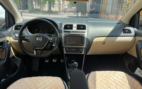 Volkswagen Polo VI (EU Market), 2016 год, 1 200 000 рублей, 10 фотография