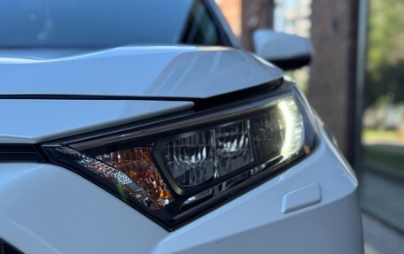Toyota RAV4, 2020 год, 3 550 000 рублей, 12 фотография