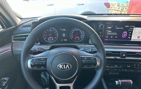 KIA K5, 2020 год, 2 000 000 рублей, 21 фотография