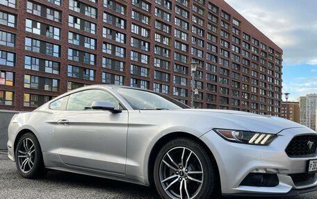 Ford Mustang VI рестайлинг, 2016 год, 2 630 000 рублей, 13 фотография