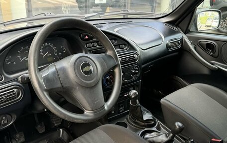 Chevrolet Niva I рестайлинг, 2019 год, 898 700 рублей, 8 фотография