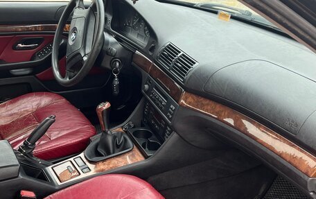 BMW 5 серия, 1999 год, 700 000 рублей, 7 фотография