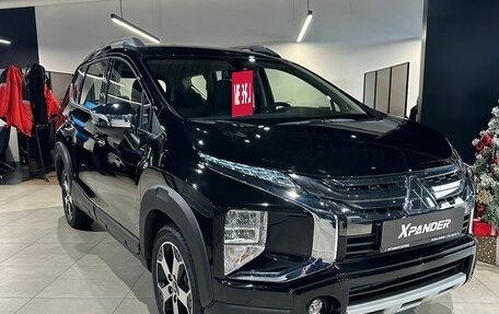 Mitsubishi Xpander, 2023 год, 3 700 000 рублей, 3 фотография