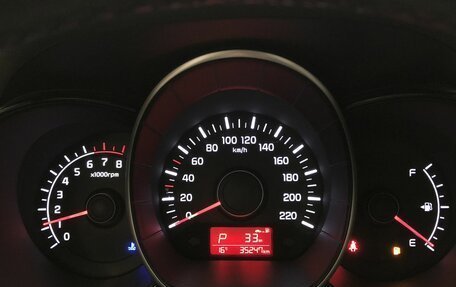 KIA Rio III рестайлинг, 2016 год, 1 333 000 рублей, 24 фотография