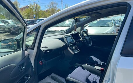 Toyota Wish II, 2012 год, 1 429 000 рублей, 10 фотография