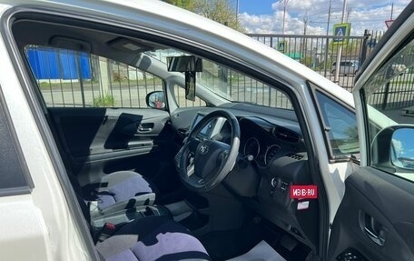 Toyota Wish II, 2012 год, 1 429 000 рублей, 13 фотография