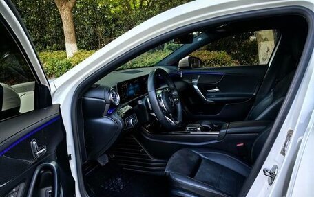 Mercedes-Benz A-Класс, 2021 год, 1 660 400 рублей, 10 фотография