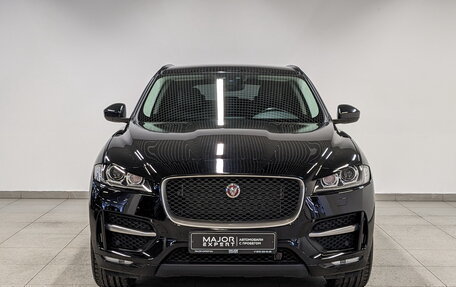 Jaguar F-Pace, 2019 год, 3 300 000 рублей, 2 фотография