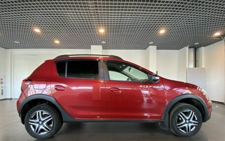Renault Sandero II рестайлинг, 2018 год, 1 099 000 рублей, 2 фотография