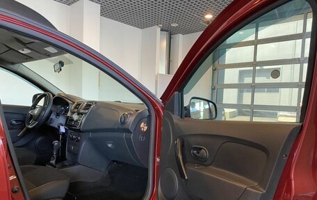 Renault Sandero II рестайлинг, 2018 год, 1 099 000 рублей, 27 фотография