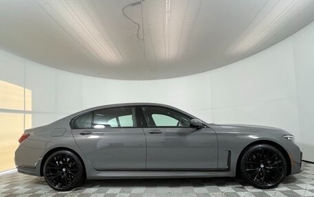 BMW 7 серия, 2022 год, 6 201 000 рублей, 4 фотография