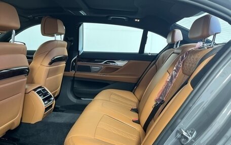 BMW 7 серия, 2022 год, 6 201 000 рублей, 19 фотография