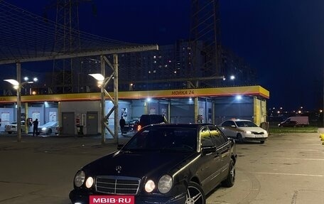 Mercedes-Benz E-Класс, 1996 год, 280 000 рублей, 2 фотография