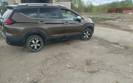Mitsubishi Xpander, 2022 год, 2 500 000 рублей, 10 фотография
