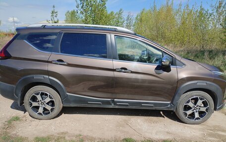Mitsubishi Xpander, 2022 год, 2 500 000 рублей, 18 фотография