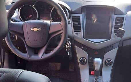 Chevrolet Cruze II, 2012 год, 835 000 рублей, 7 фотография