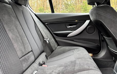 BMW 3 серия, 2018 год, 3 350 000 рублей, 10 фотография