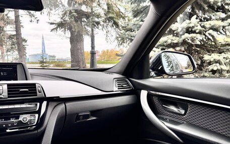 BMW 3 серия, 2018 год, 3 350 000 рублей, 24 фотография