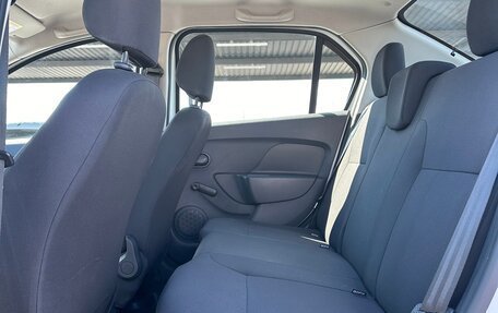 Renault Logan II, 2019 год, 960 000 рублей, 14 фотография