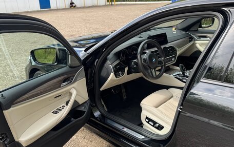BMW 5 серия, 2017 год, 4 090 000 рублей, 17 фотография