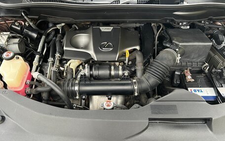 Lexus RX IV рестайлинг, 2017 год, 3 500 000 рублей, 17 фотография