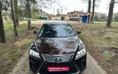 Lexus RX IV рестайлинг, 2017 год, 3 500 000 рублей, 10 фотография