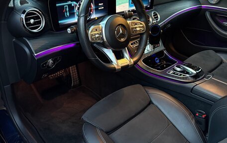 Mercedes-Benz E-Класс, 2018 год, 3 350 000 рублей, 8 фотография