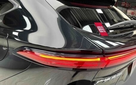 Toyota Venza, 2021 год, 3 100 003 рублей, 5 фотография