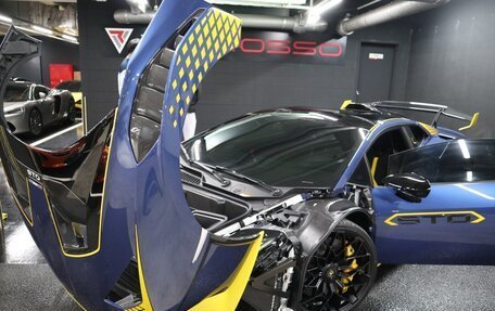 Lamborghini Huracán, 2022 год, 32 448 000 рублей, 4 фотография
