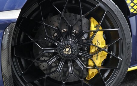 Lamborghini Huracán, 2022 год, 32 448 000 рублей, 20 фотография