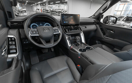 Toyota Land Cruiser, 2025 год, 13 980 000 рублей, 10 фотография
