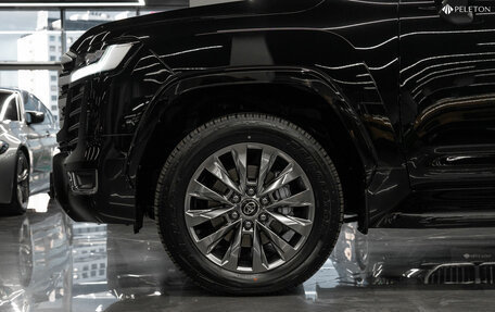 Toyota Land Cruiser, 2025 год, 13 980 000 рублей, 34 фотография
