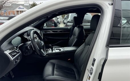 BMW 7 серия, 2022 год, 6 626 000 рублей, 9 фотография