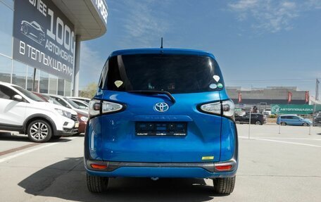 Toyota Sienta II, 2018 год, 1 490 000 рублей, 6 фотография