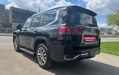 Toyota Land Cruiser, 2022 год, 10 700 000 рублей, 5 фотография