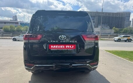 Toyota Land Cruiser, 2022 год, 10 700 000 рублей, 6 фотография