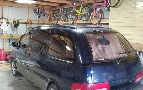 Toyota Estima III рестайлинг -2, 1995 год, 200 000 рублей, 4 фотография