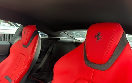 Ferrari Roma, 2025 год, 35 890 000 рублей, 26 фотография