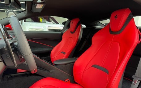 Ferrari Roma, 2025 год, 35 890 000 рублей, 25 фотография