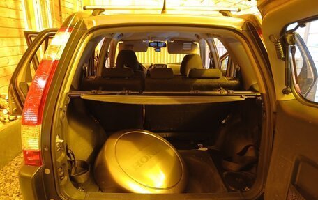 Honda CR-V II рестайлинг, 2005 год, 1 000 000 рублей, 13 фотография