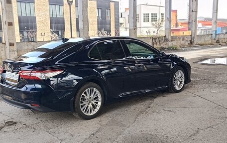 Toyota Camry, 2018 год, 2 720 000 рублей, 4 фотография