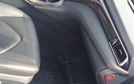 Toyota Camry, 2018 год, 2 720 000 рублей, 9 фотография