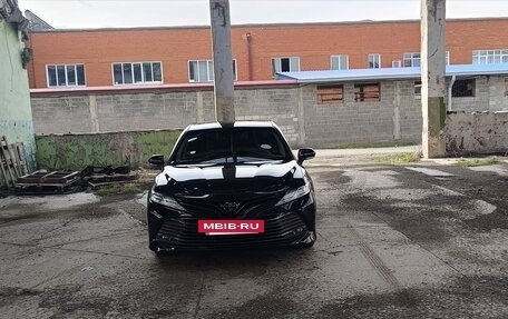 Toyota Camry, 2018 год, 2 720 000 рублей, 3 фотография