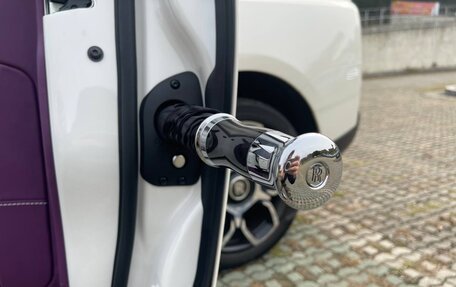 Rolls-Royce Cullinan, 2022 год, 35 850 000 рублей, 12 фотография