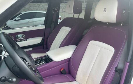 Rolls-Royce Cullinan, 2022 год, 35 850 000 рублей, 13 фотография