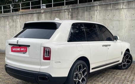 Rolls-Royce Cullinan, 2022 год, 35 850 000 рублей, 4 фотография