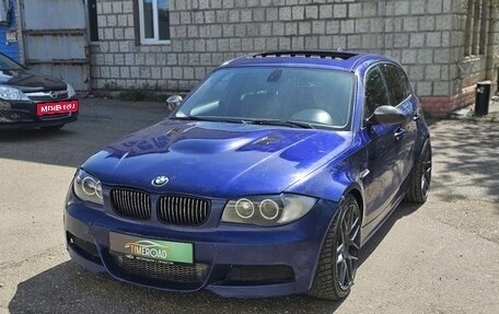 BMW 1 серия, 2005 год, 699 000 рублей, 2 фотография
