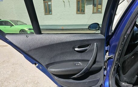 BMW 1 серия, 2005 год, 699 000 рублей, 12 фотография