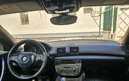 BMW 1 серия, 2005 год, 699 000 рублей, 15 фотография